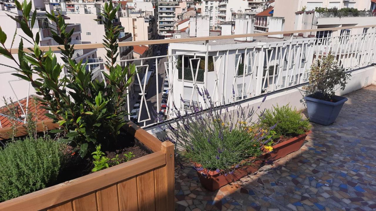 Villa Sur Le Toit Niza Exterior foto